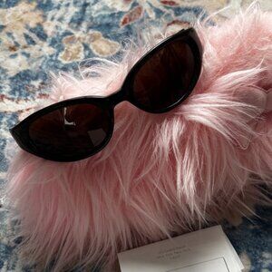 Gentle monster x Jennie donut bun sunglasses COMES WITH BOWCHARM